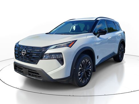 New 2026 Nissan Rogue Dark Armor FWD image 3