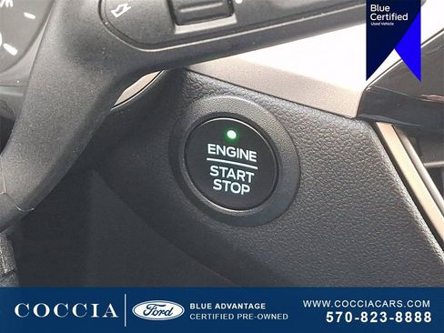 Certified 2022 Ford Escape SE w/ Cold Weather Package image 24