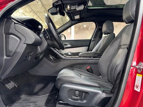 Used 2021 Land Rover Range Rover Velar R-Dynamic S image 10