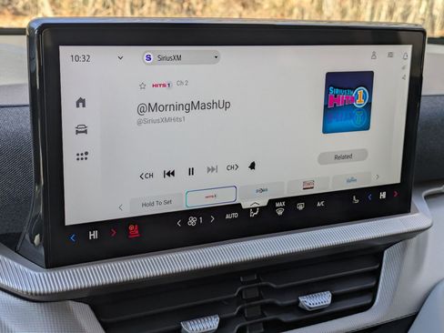 New 2026 Ford Explorer Active w/ Active Comfort Package image 17