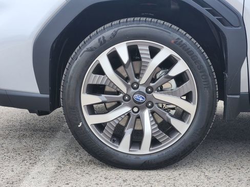 New 2026 Subaru Forester Touring AWD/4WD image 7