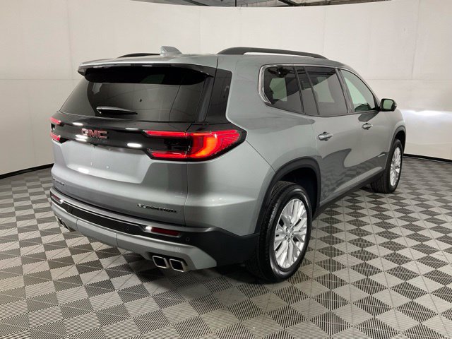 Used 2025 GMC Acadia Elevation w/ Elevation Premium Package FWD image 8