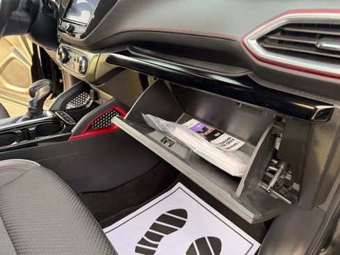 Certified 2021 Chevrolet TrailBlazer RS w/ Convenience Package image 29