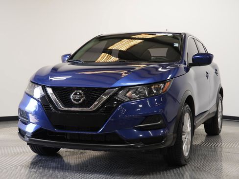 Used 2020 Nissan Rogue Sport S w/ Appearance Package image 3