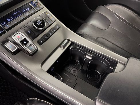 Used 2020 Hyundai Palisade Limited FWD image 22