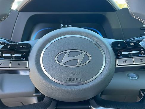 New 2026 Hyundai Elantra SEL Sport image 23