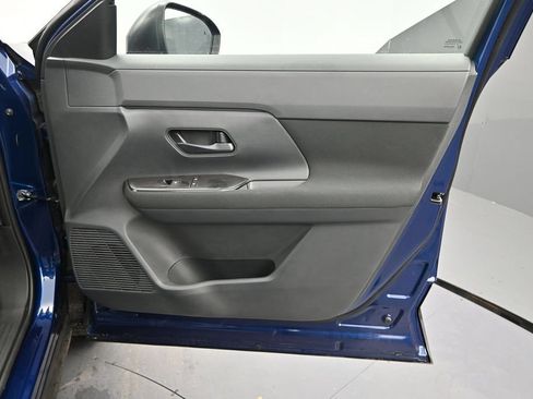 New 2026 Nissan Kicks S FWD image 8