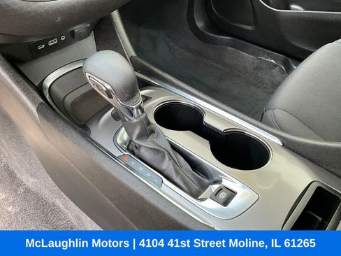 Used 2023 Chevrolet Malibu LT FWD image 26