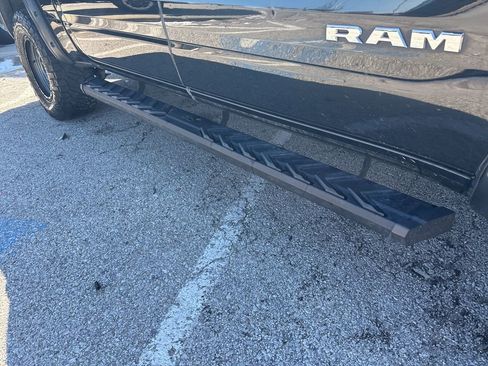 Used 2019 RAM 1500 Big Horn image 4