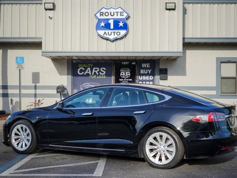 Used 2017 Tesla Model S 75D AWD/4WD image 6