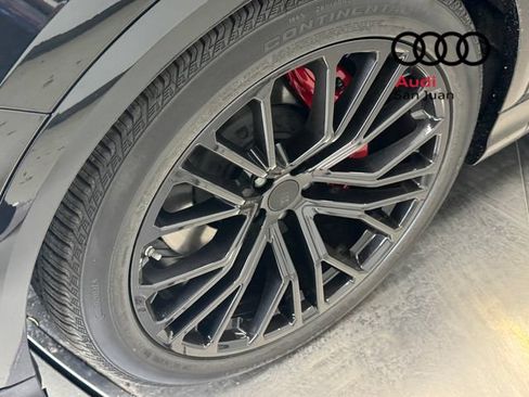 New 2026 Audi SQ8 Prestige AWD/4WD image 6