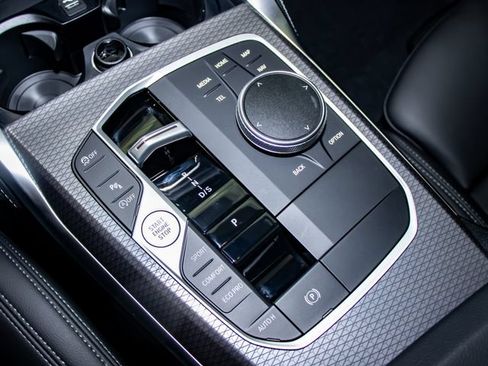 Used 2027 BMW 430i Coupe w/ M Sport Package AWD/4WD image 19