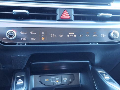 New 2026 Kia Sorento EX image 17