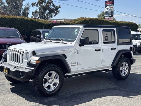 Used 2018 Jeep Wrangler Unlimited Sport S AWD/4WD image 4