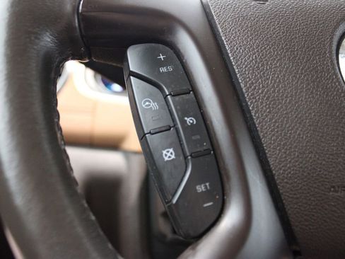 Used 2015 Buick Enclave Leather AWD/4WD image 20