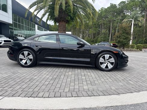 Used 2024 Porsche Taycan RWD image 5