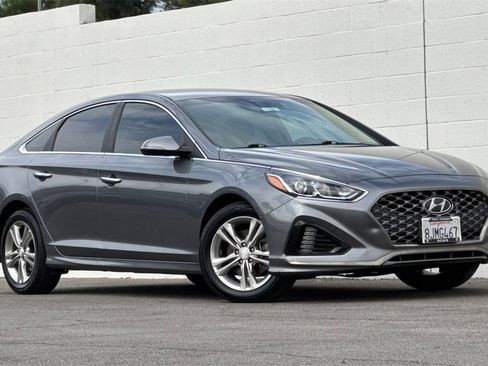 Used 2019 Hyundai Sonata SEL w/ Cargo Package image 2