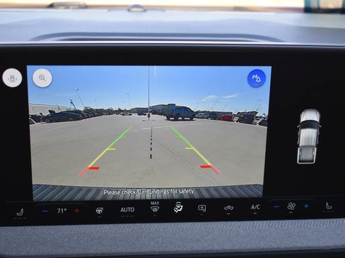 Used 2025 Ford Maverick XLT w/ XLT Luxury Package image 5