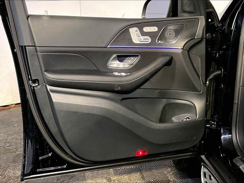 New 2026 Mercedes-Benz GLE 450 4MATIC Coupe image 11