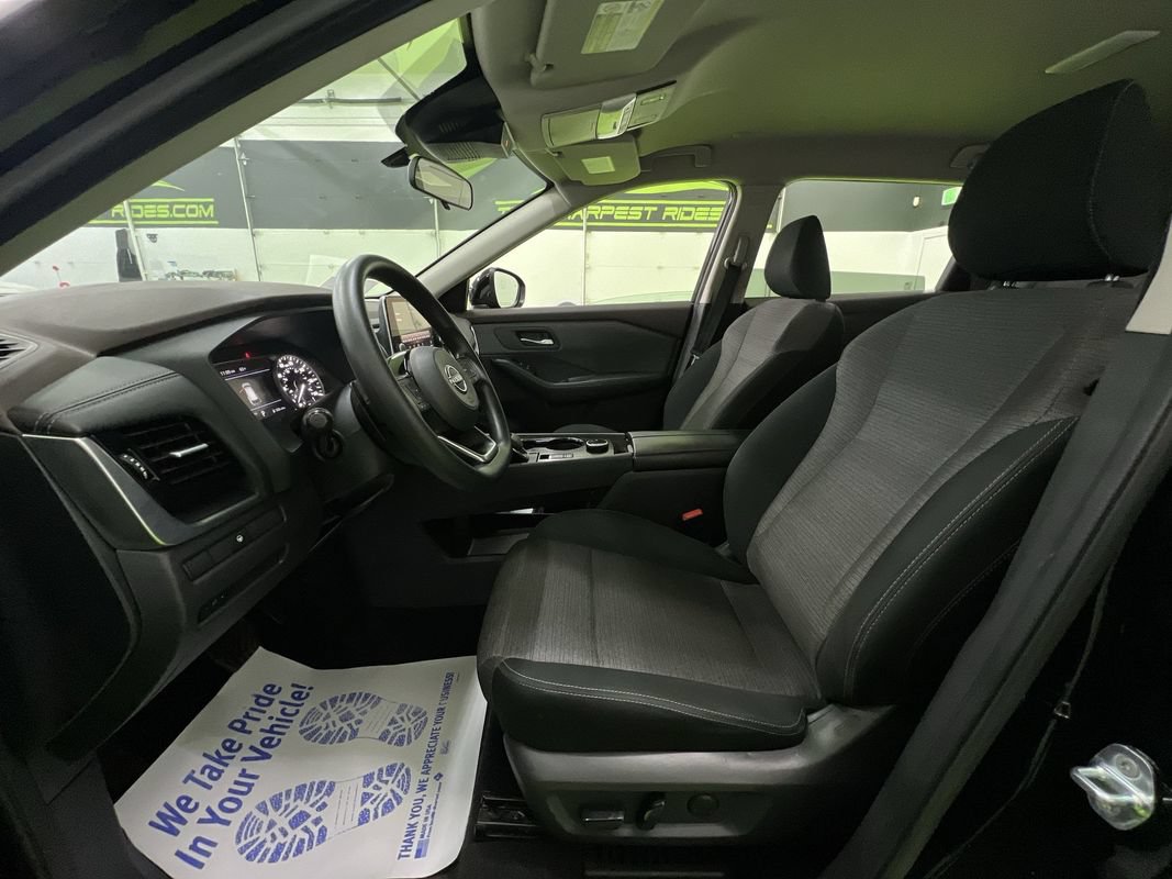 Used 2022 Nissan Rogue SV AWD/4WD image 16