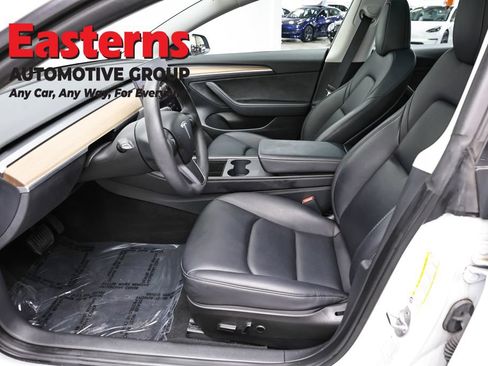 Used 2023 Tesla Model 3 Standard Range RWD image 14