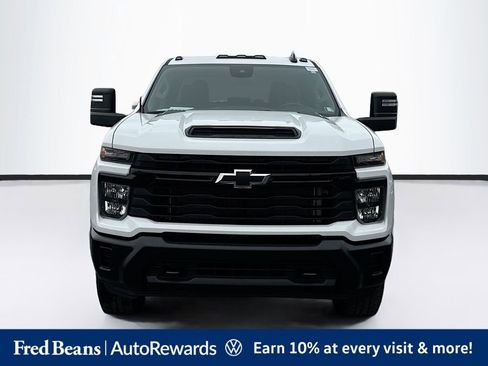 Used 2024 Chevrolet Silverado 3500 W/T AWD/4WD image 2