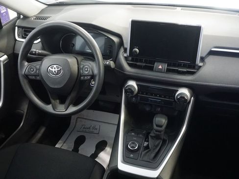 Certified 2025 Toyota RAV4 LE AWD/4WD image 26