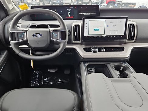 New 2027 Ford Expedition Max Active RWD image 20