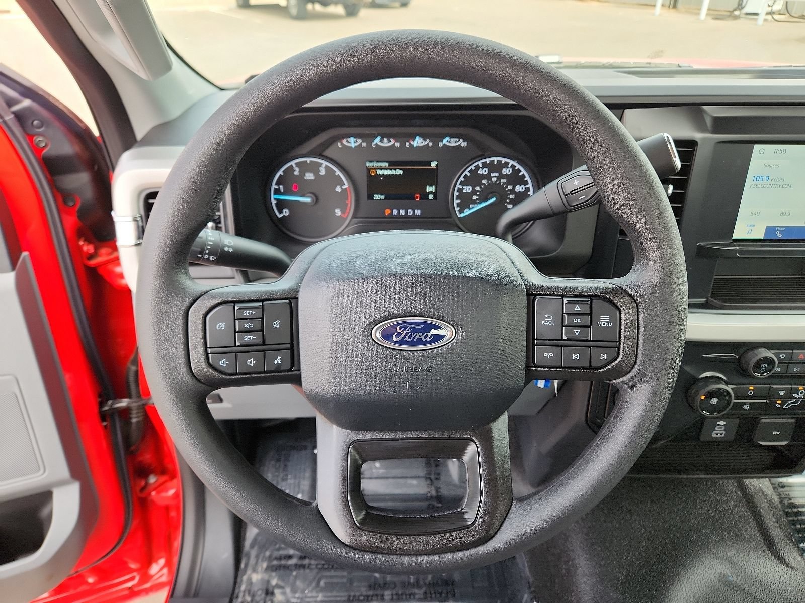 New 2025 Ford F250 XL w/ 360-Degree Camera Package RWD image 17