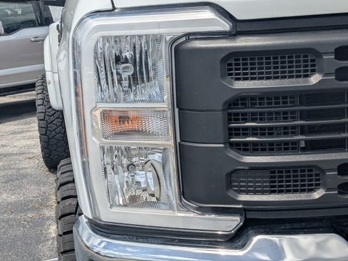 Used 2024 Ford F350 XL w/ XL Chrome Package AWD/4WD image 10