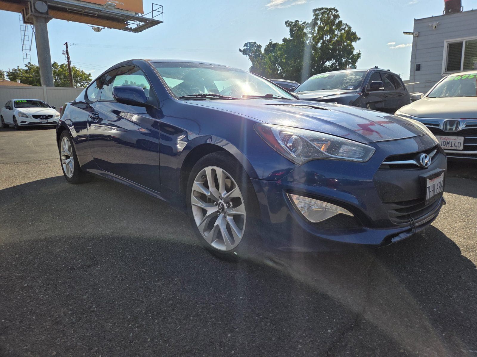 Used 2014 Hyundai Genesis 2.0T RWD image 5