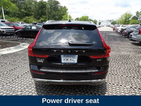Certified 2022 Volvo XC60 B5 Inscription w/ Advanced Package AWD/4WD image 8