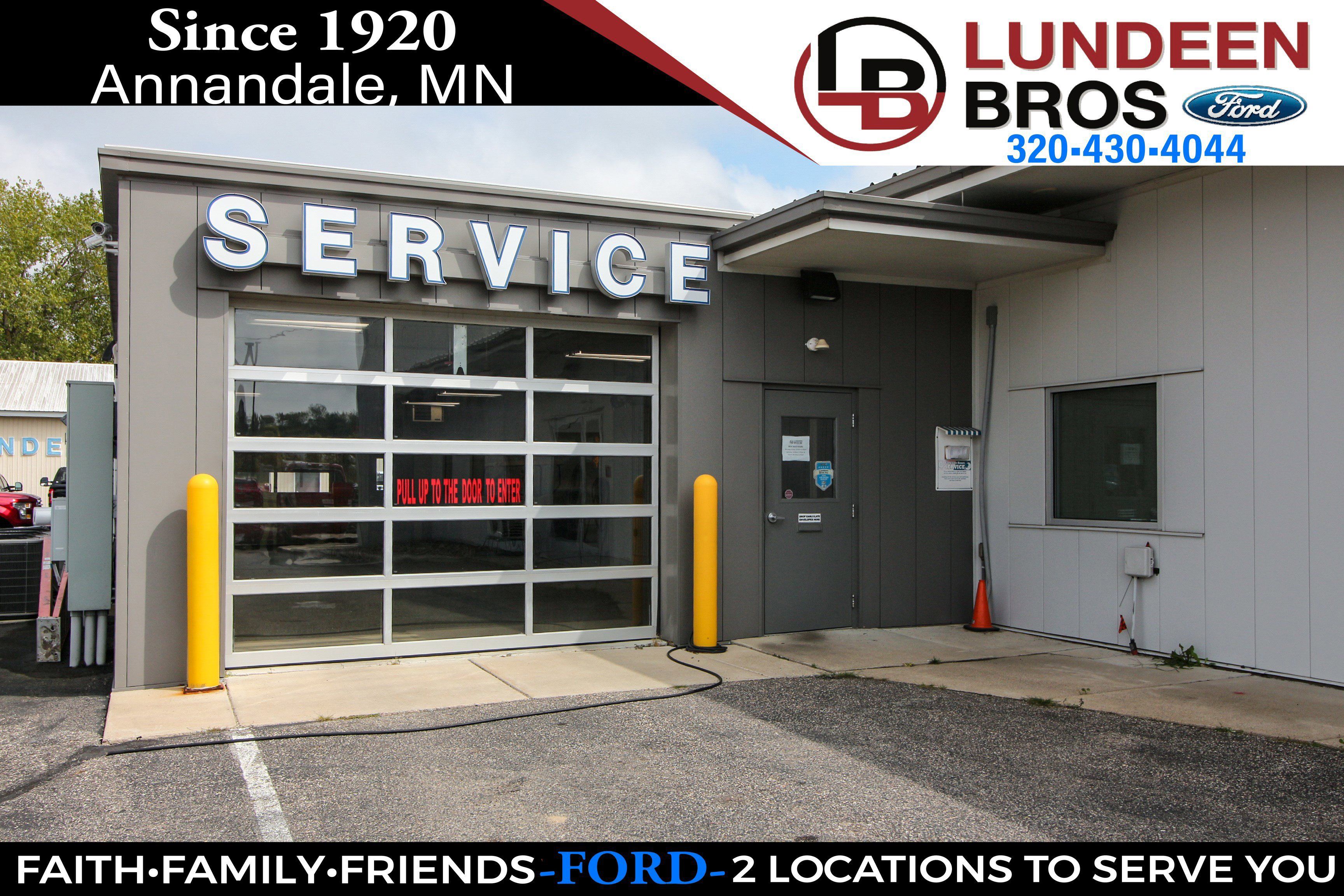 Used 2018 Ford Fusion SE w/ Fusion SE Technology Package FWD image 38