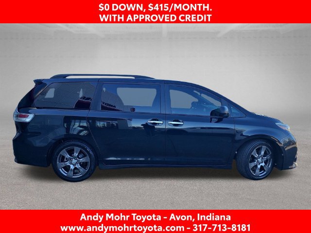 Used 2017 Toyota Sienna SE FWD image 8