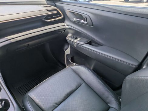 Used 2023 Toyota Crown AWD/4WD image 15