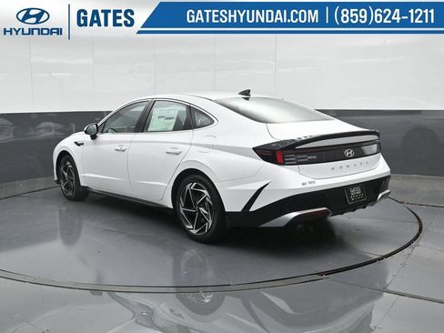 New 2026 Hyundai Sonata SEL image 8