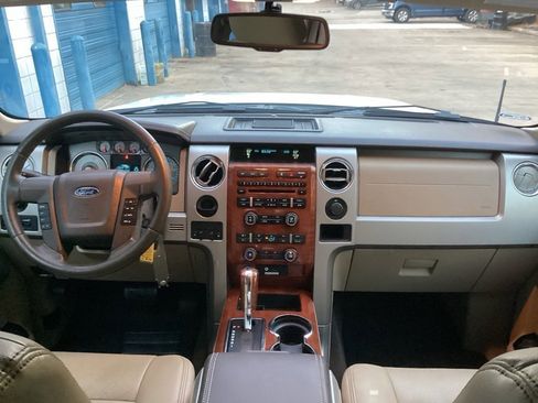 Used 2010 Ford F150 Lariat image 38