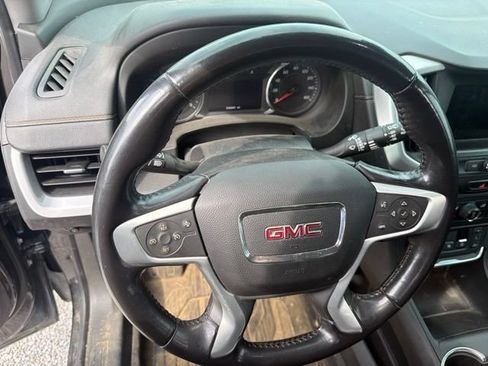 Used 2021 GMC Terrain SLE w/ Driver Convenience Package AWD/4WD image 11
