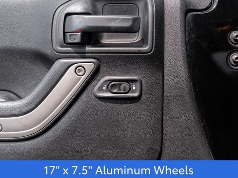 Used 2018 Jeep Wrangler Unlimited Sport S AWD/4WD image 17