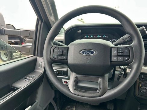 New 2024 Ford F550 4x4 SuperCab Super Duty image 10