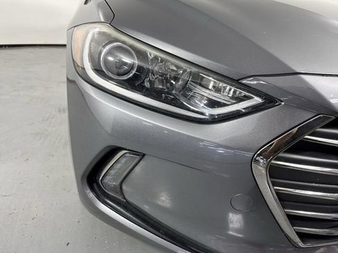 Used 2017 Hyundai Elantra Limited w/ Limited Ultimate Package 05 FWD image 26