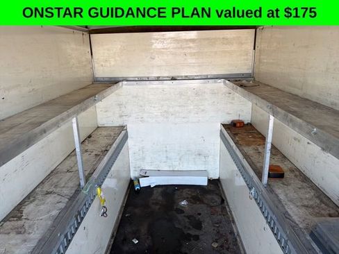 Used 2017 Chevrolet Express 3500 image 18