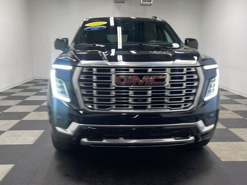 Used 2025 GMC Yukon Denali AWD/4WD image 25