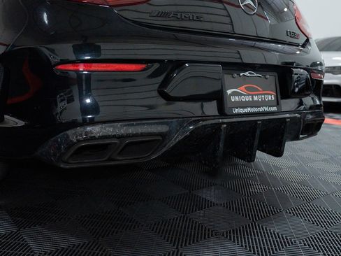 Used 2017 Mercedes-Benz C 63 AMG S image 11