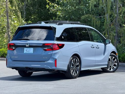 New 2026 Honda Odyssey Elite image 33