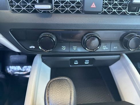 Used 2023 Honda Accord EX image 28