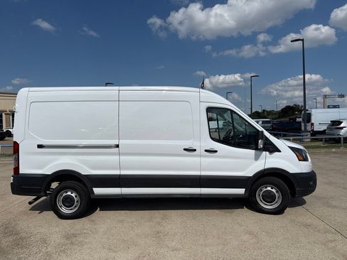 Used 2023 Ford Transit 250 Medium Roof RWD image 16