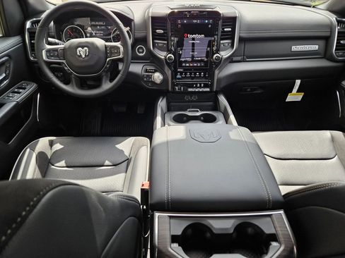 New 2026 RAM 1500 Laramie AWD/4WD image 10