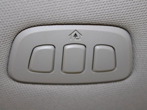 Used 2024 Ford Expedition Limited image 47