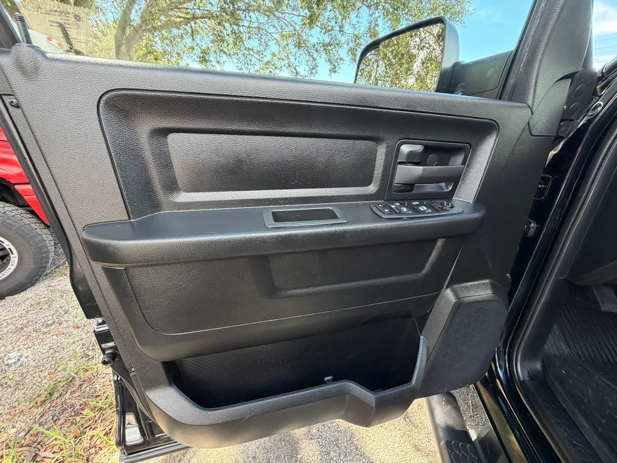 Used 2022 RAM 3500 Tradesman w/ Safety Group AWD/4WD image 24